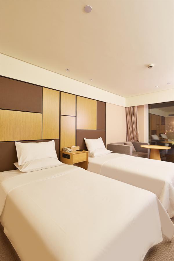 Ji Hotel Shanghai Lujiazui South Pudong Road Exterior photo