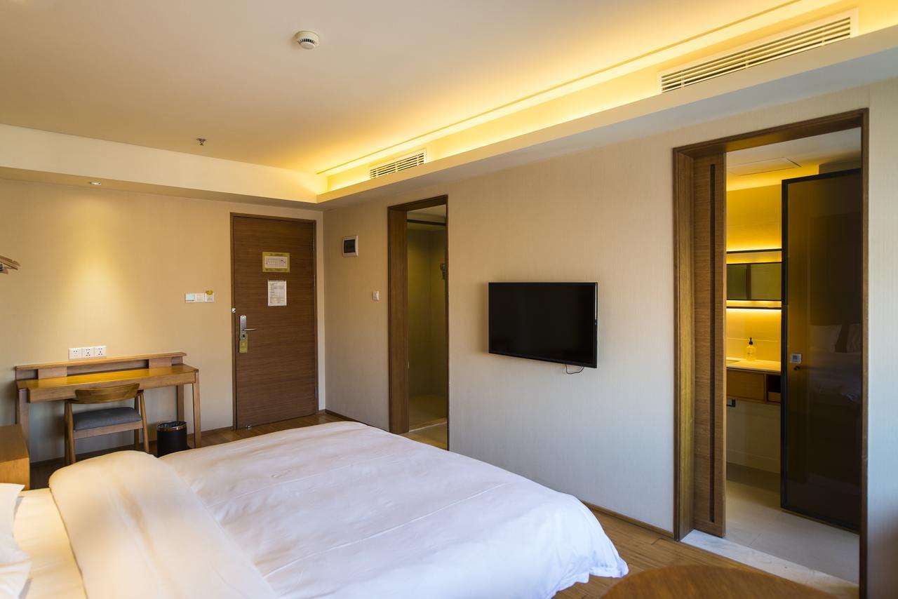 Ji Hotel Shanghai Lujiazui South Pudong Road Exterior photo