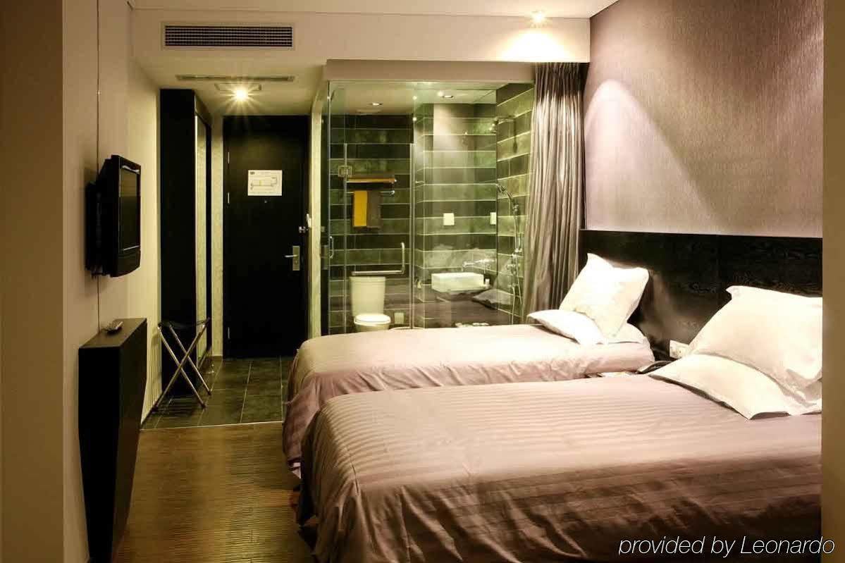Ji Hotel Shanghai Lujiazui South Pudong Road Exterior photo